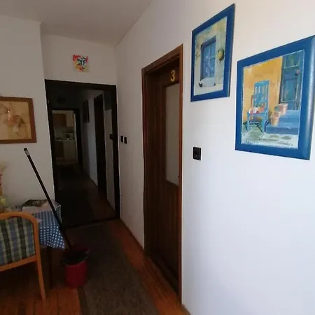 Malomtavi Vendeghaz Apartment