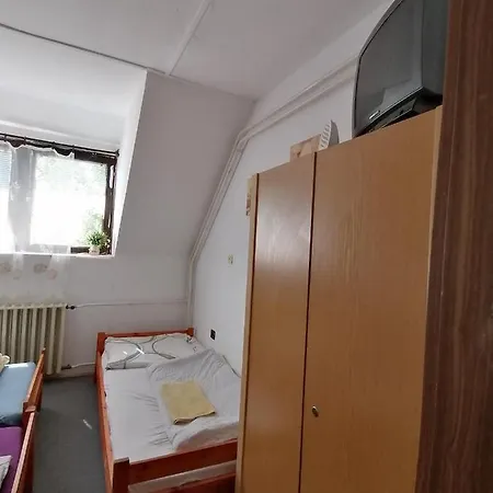 Malomtavi Vendeghaz Apartment Tapolca