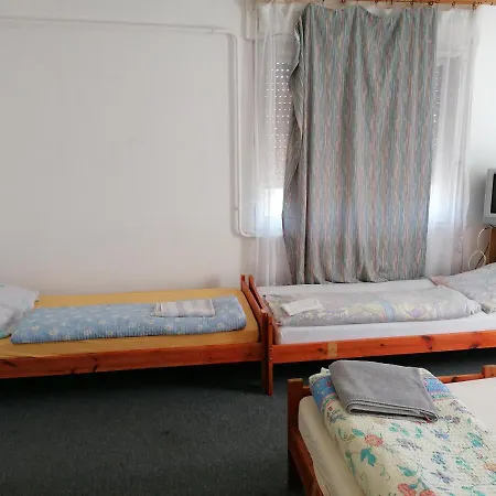 Tapolcai Kedvezoe Aras Malomtavi Vendeghaz