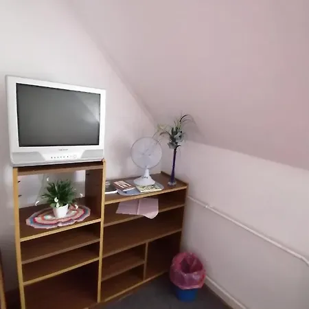 Apartament Tapolcai Kedvezoe Aras Malomtavi Vendeghaz