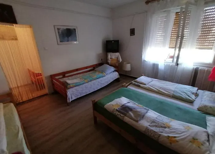 Malomtavi Vendeghaz Apartment Tapolca