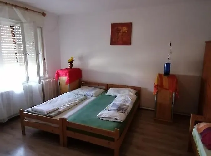 Malomtavi Vendeghaz Apartment Tapolca