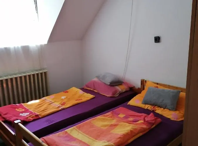 Apartment Malomtavi Vendeghaz *