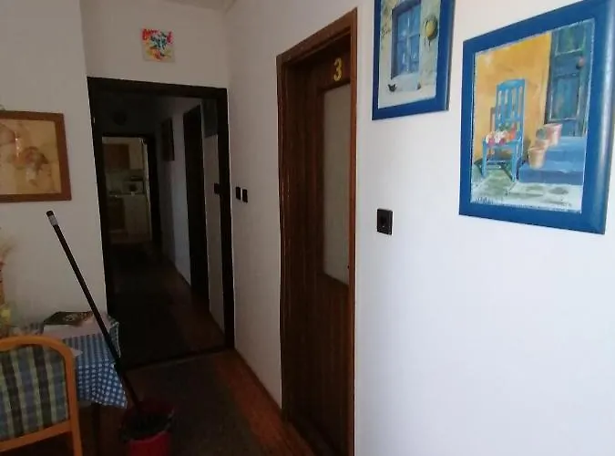 Malomtavi Vendeghaz Apartment