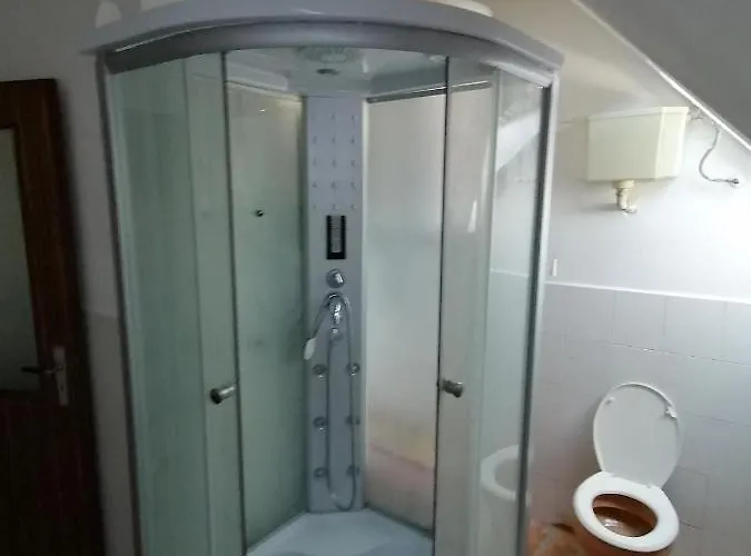 Malomtavi Vendeghaz Apartment