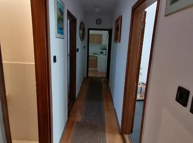 Malomtavi Vendeghaz Apartment