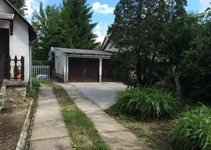 Malomtavi Vendeghaz Apartment